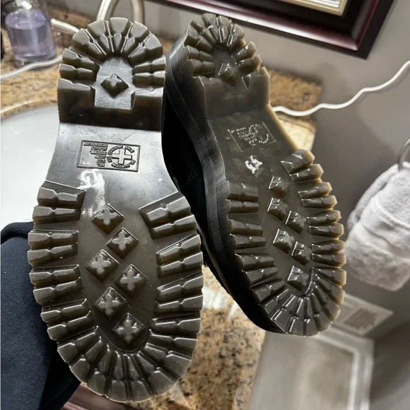 🖤🆕Dr. Martens Adrian Bex Smooth Leather Platform Tassel Loafers, Size 6🖤 - Picture 9 of 16